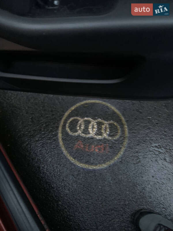 Седан Audi A6 2004 в Николаеве