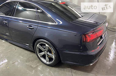 Седан Audi A6 2015 в Киеве