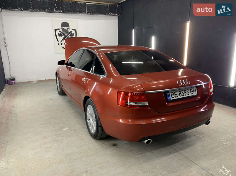 Седан Audi A6 2004 в Николаеве