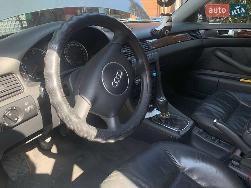 Універсал Audi A6 2002 в Сумах