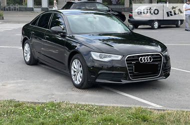 Седан Audi A6 2013 в 