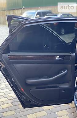 Седан Audi A6 1999 в 