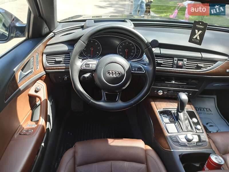 Седан Audi A6 2014 в Тернополе