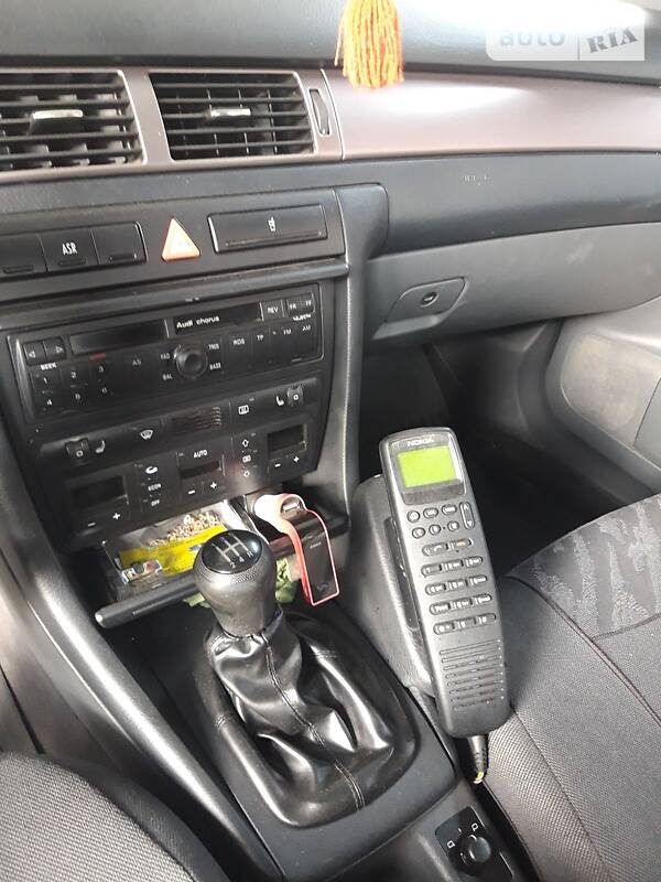 Седан Audi A6 1998 в Врадиевке