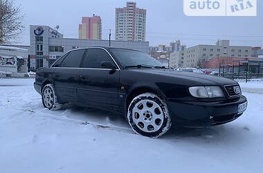 Седан Audi A6 1996 в Киеве
