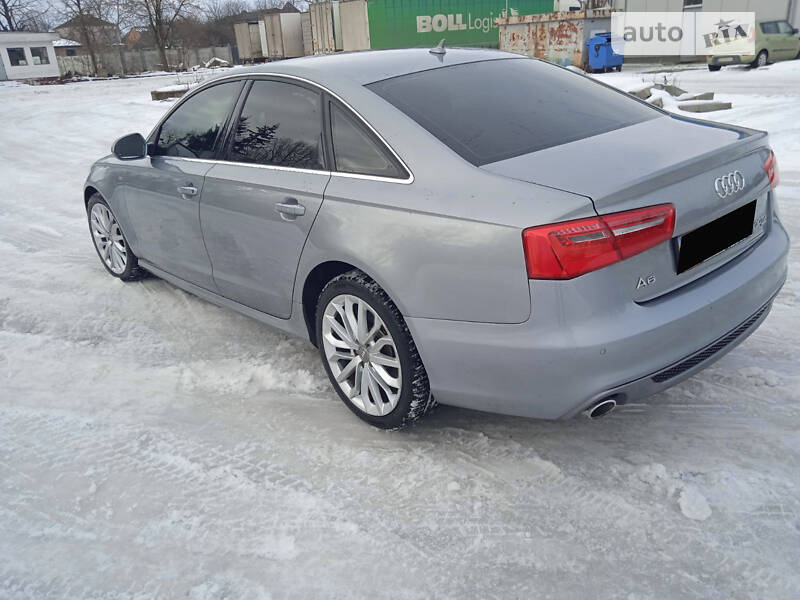 Седан Audi A6 2014 в Львове