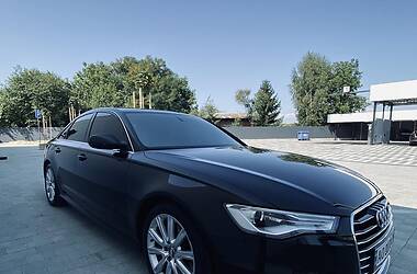 Седан Audi A6 2015 в 