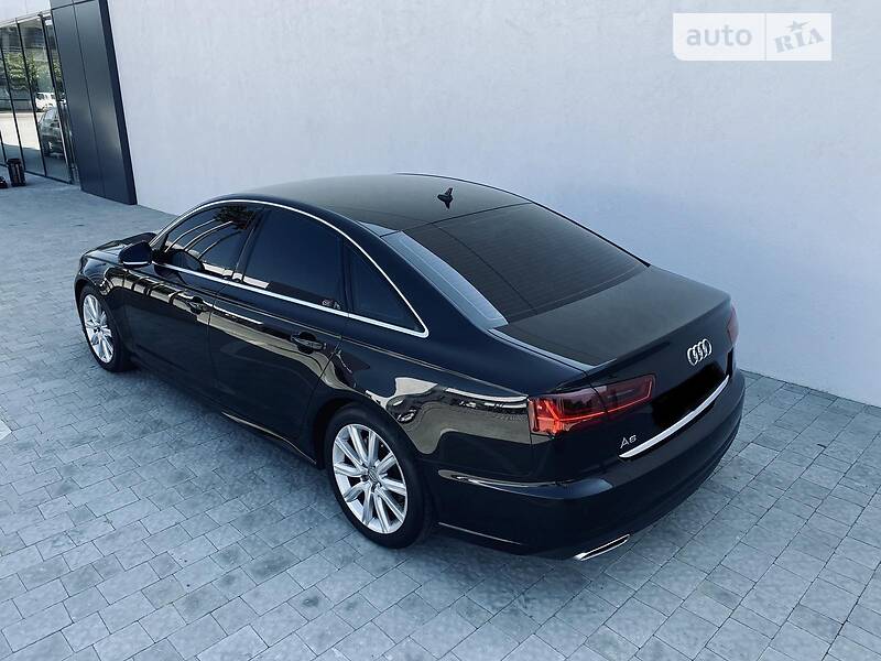 Седан Audi A6 2015 в 