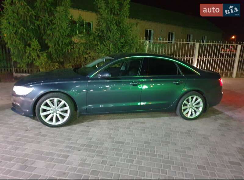 Седан Audi A6 2013 в Черкассах