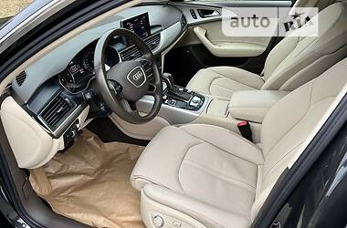 Седан Audi A6 2015 в 