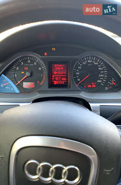 Седан Audi A6 2004 в Николаеве