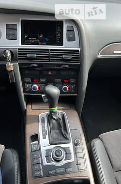 Седан Audi A6 2010 в 