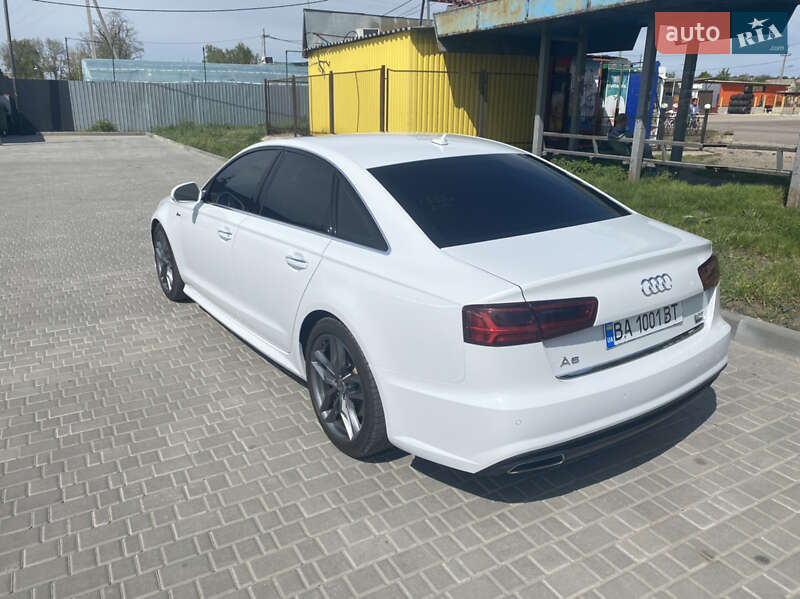 Седан Audi A6 2015 в Кропивницком