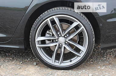 Седан Audi A6 2019 в 
