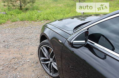 Седан Audi A6 2019 в 