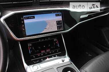 Седан Audi A6 2019 в 