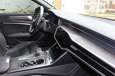 Седан Audi A6 2019 в 