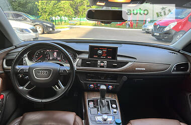 Седан Audi A6 2015 в 