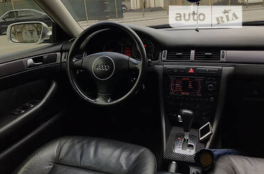 Универсал Audi A6 2004 в 