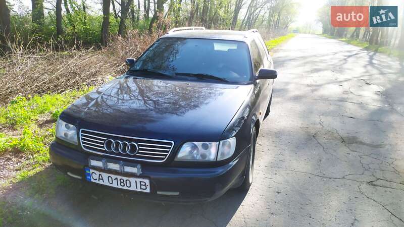Универсал Audi A6 1995 в Жашкове
