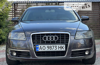 Седан Audi A6 2004 в 