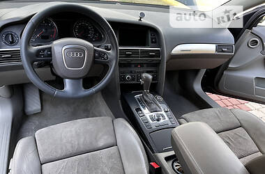 Седан Audi A6 2004 в 