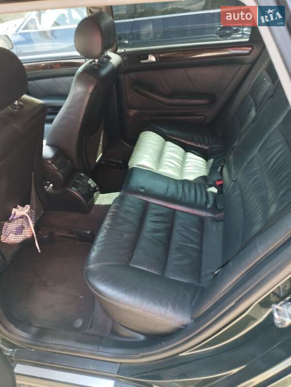 Универсал Audi A6 2002 в Первомайске
