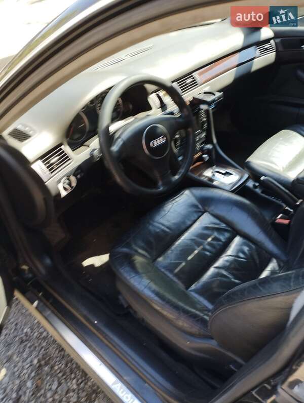 Универсал Audi A6 2002 в Первомайске