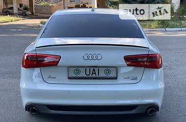 Седан Audi A6 2014 в 