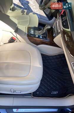 Седан Audi A6 2015 в 