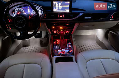 Седан Audi A6 2015 в 