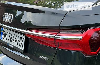 Седан Audi A6 2018 в 