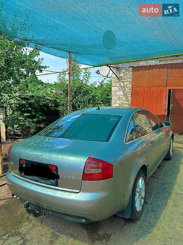 Седан Audi A6 2004 в Єланці