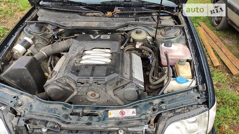 Универсал Audi A6 1996 в Умани