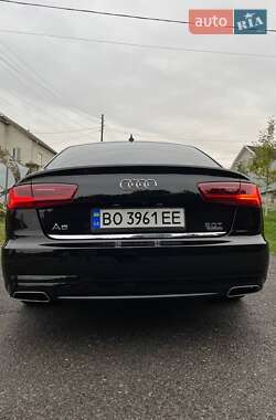 Седан Audi A6 2015 в 