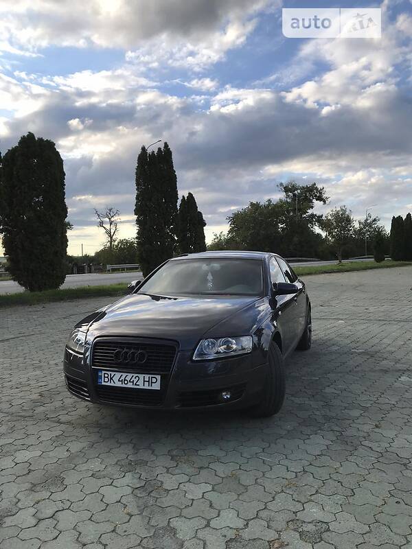 Седан Audi A6 2004 в Дубні