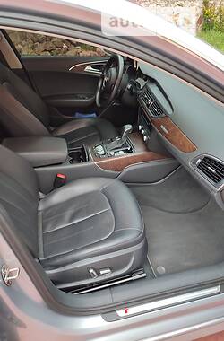 Седан Audi A6 2016 в 