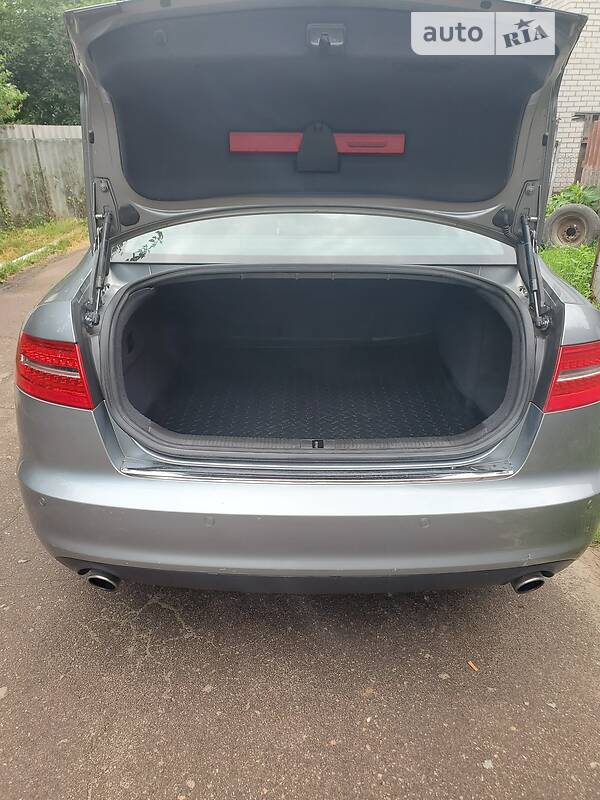 Седан Audi A6 2010 в Киеве