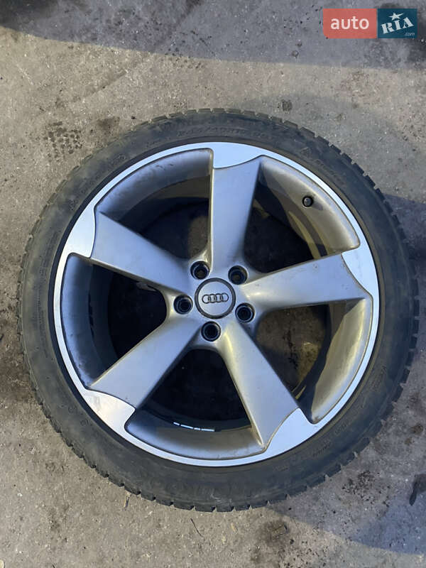 Седан Audi A6 2013 в Одессе