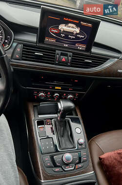 Седан Audi A6 2013 в 