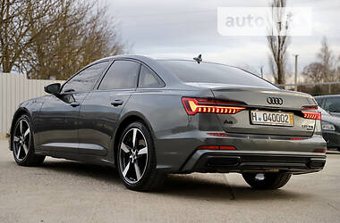 Седан Audi A6 2018 в 