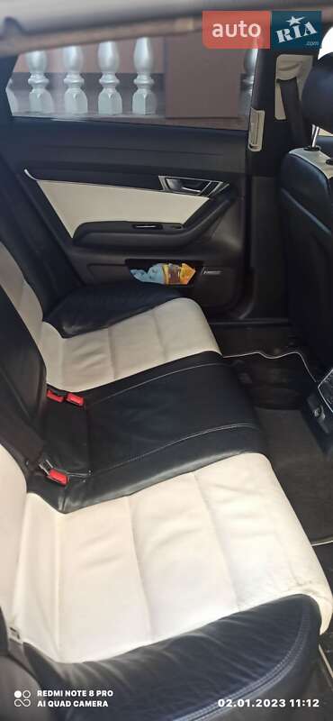 Седан Audi A6 2004 в Рахове
