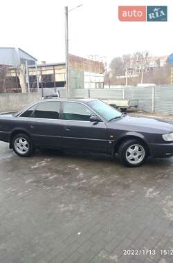 Седан Audi A6 1995 в Черновцах