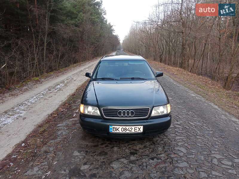 Седан Audi A6 1996 в Владимирце
