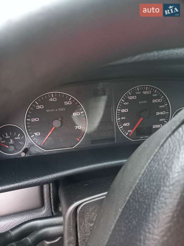 Универсал Audi A6 1997 в Тячеве