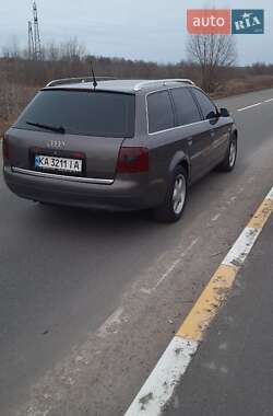 Универсал Audi A6 2001 в Киеве
