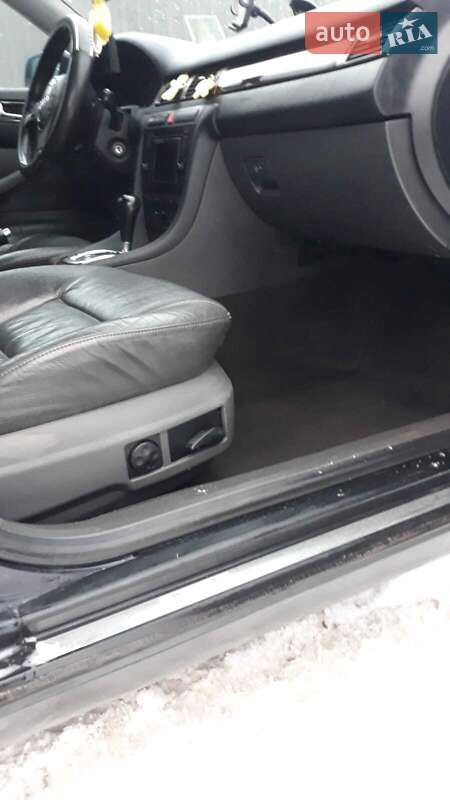 Универсал Audi A6 2001 в Рахове