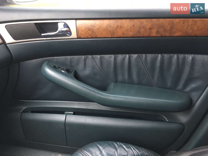 Седан Audi A6 1997 в Верховині