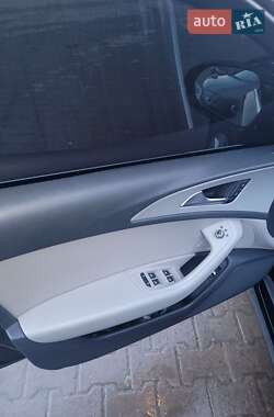 Седан Audi A6 2015 в Надворной