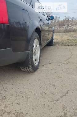 Универсал Audi A6 2000 в 